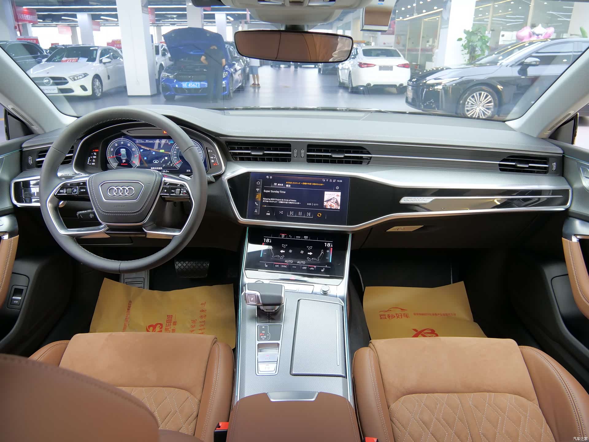 Audi A7L, 2024 13