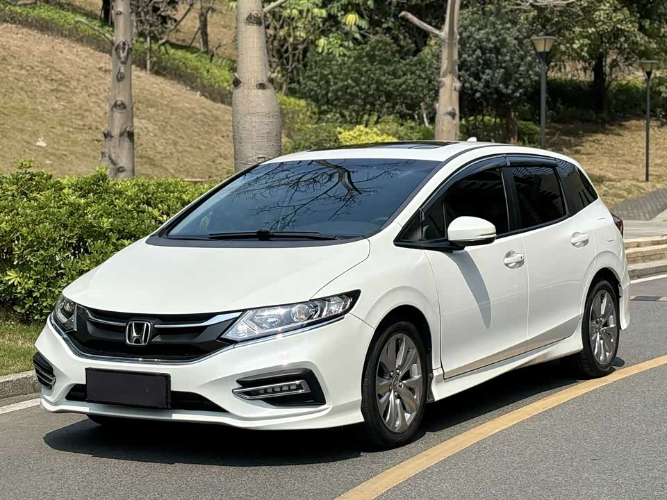 Honda Jade