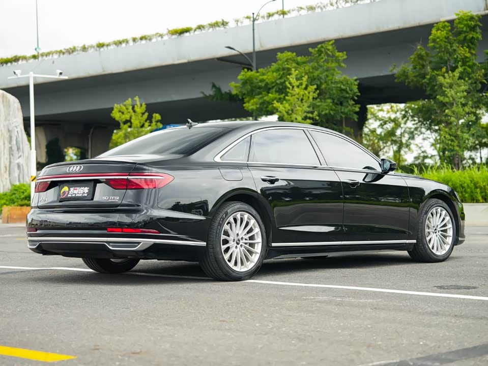 Audi A8 Audi A8