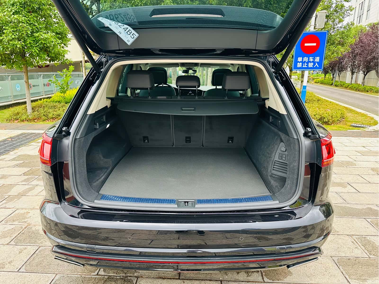 Volkswagen Touareg, 2021 14