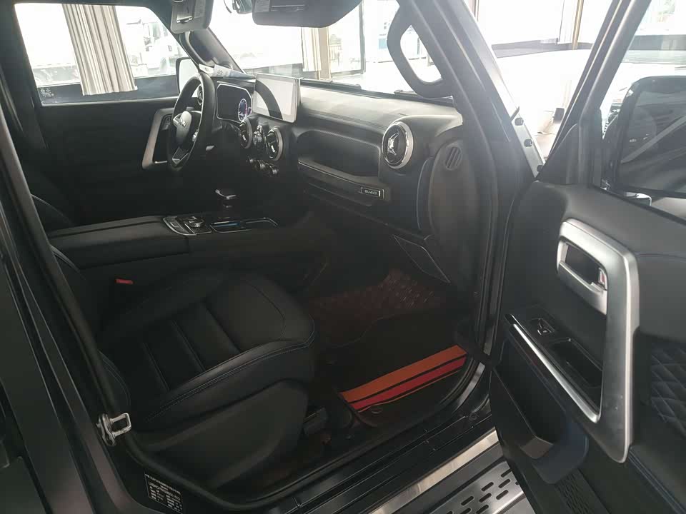 Beijing BJ40