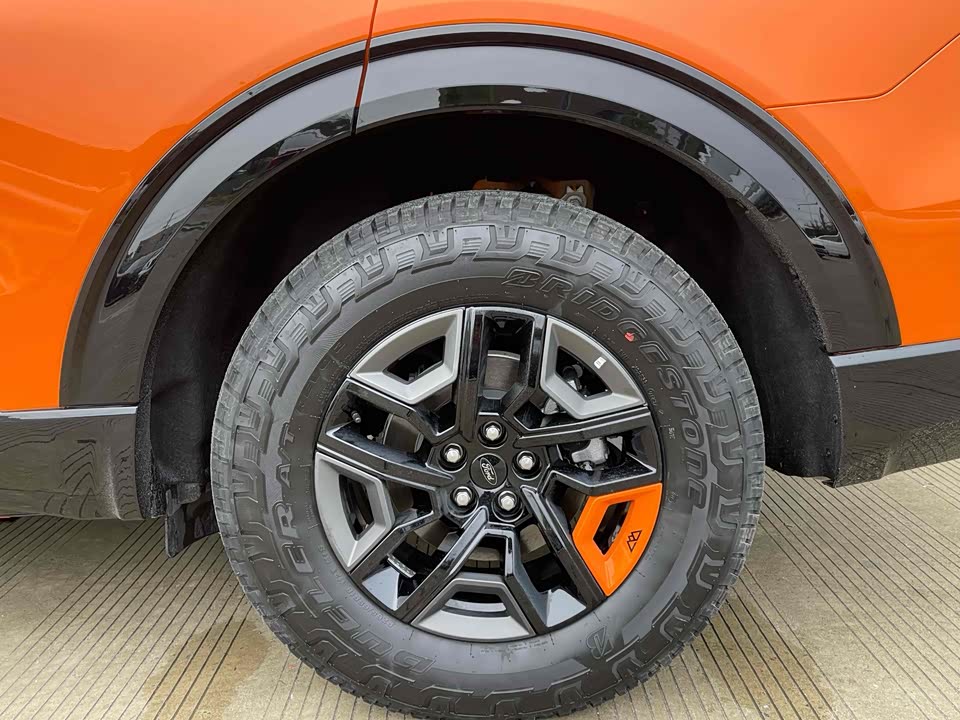 Ford Explorer Ford Explorer