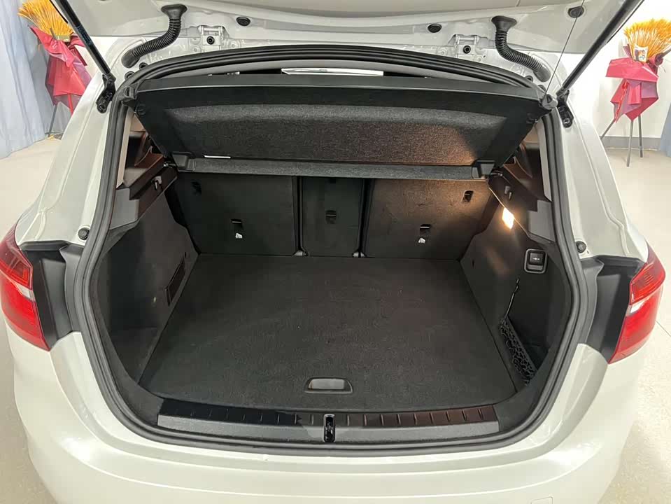 BMW 2 series station wagon