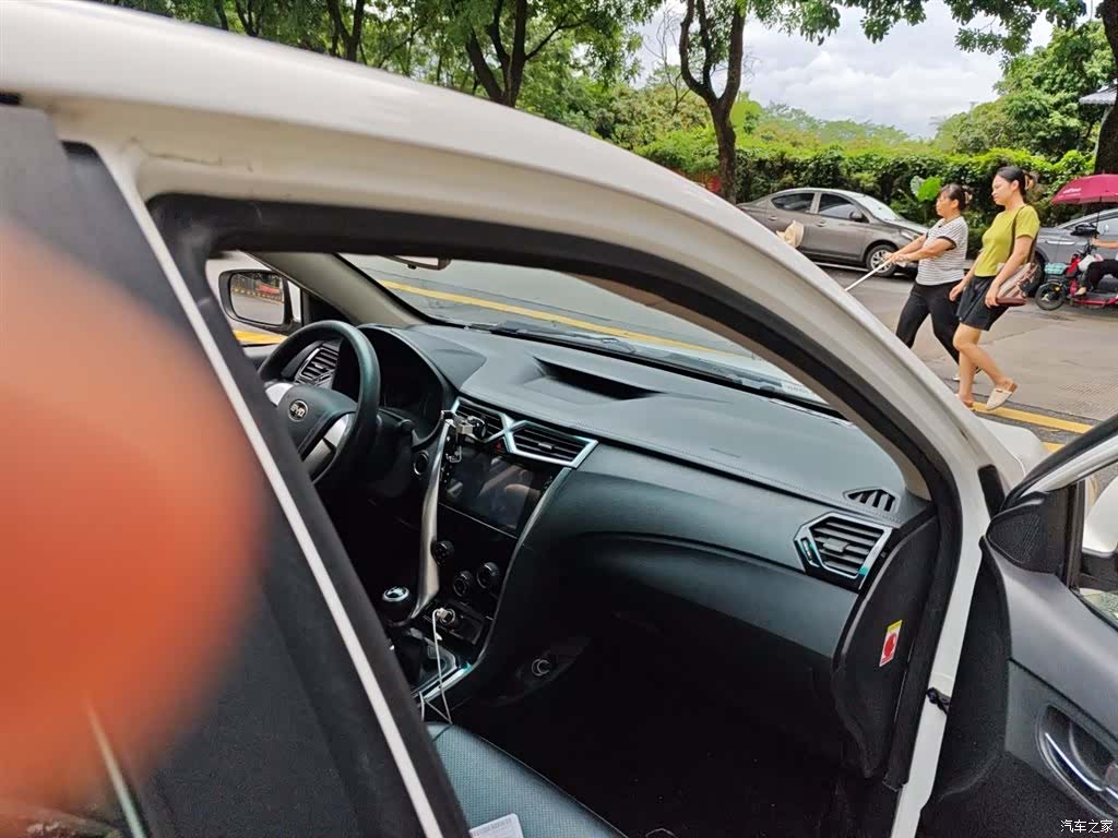 BYD F3, 2016 21