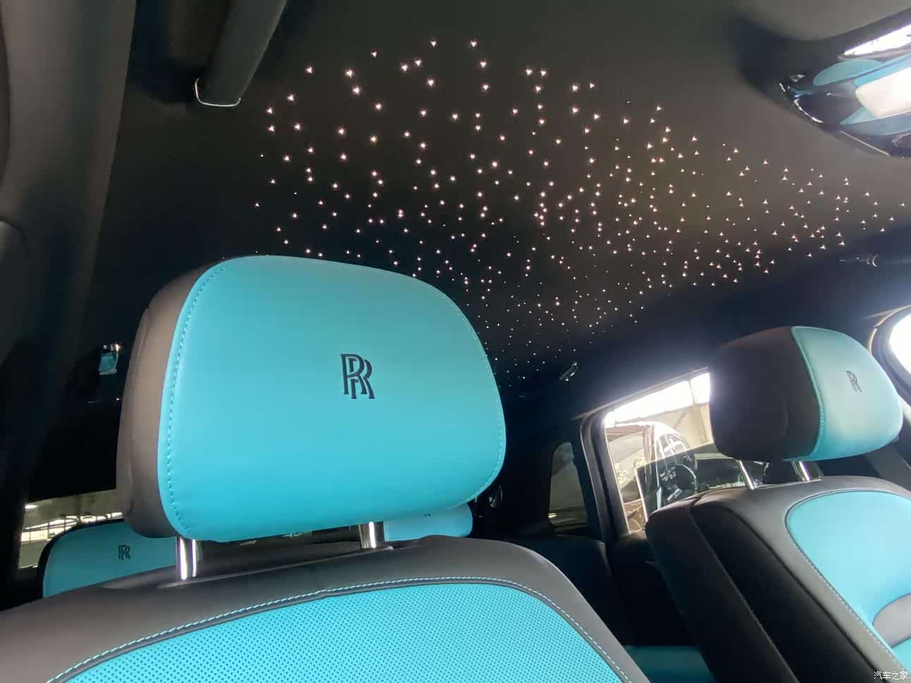 Rolls-Royce Ghost, 2025 10