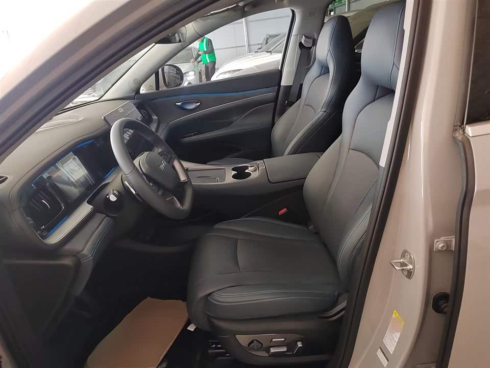 BYD Sea Lion 07 DM-i