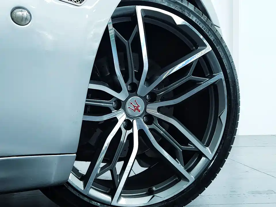 Maserati GranTurismo