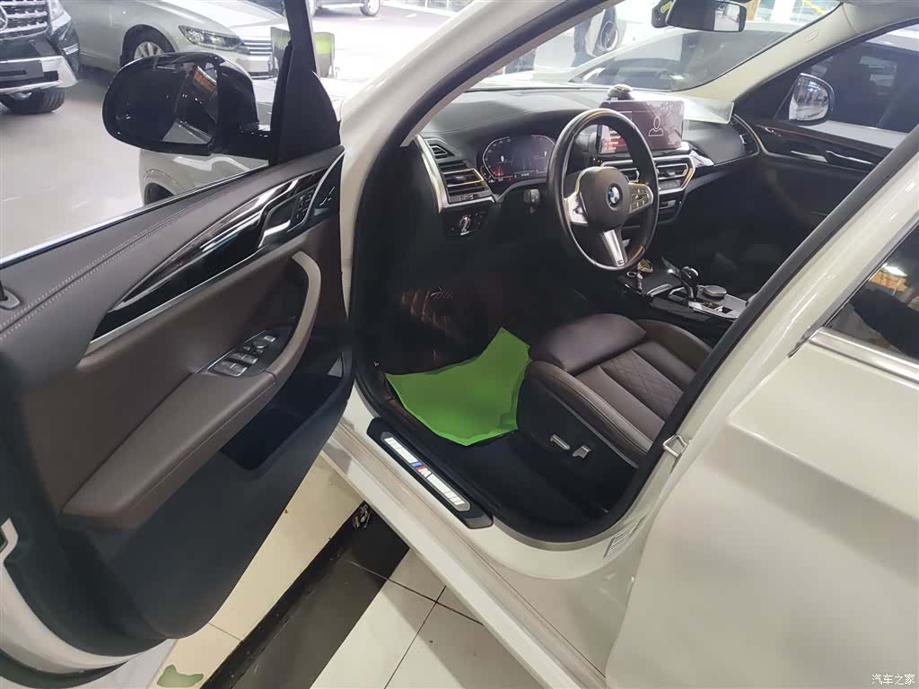 BMW X3, 2022 9