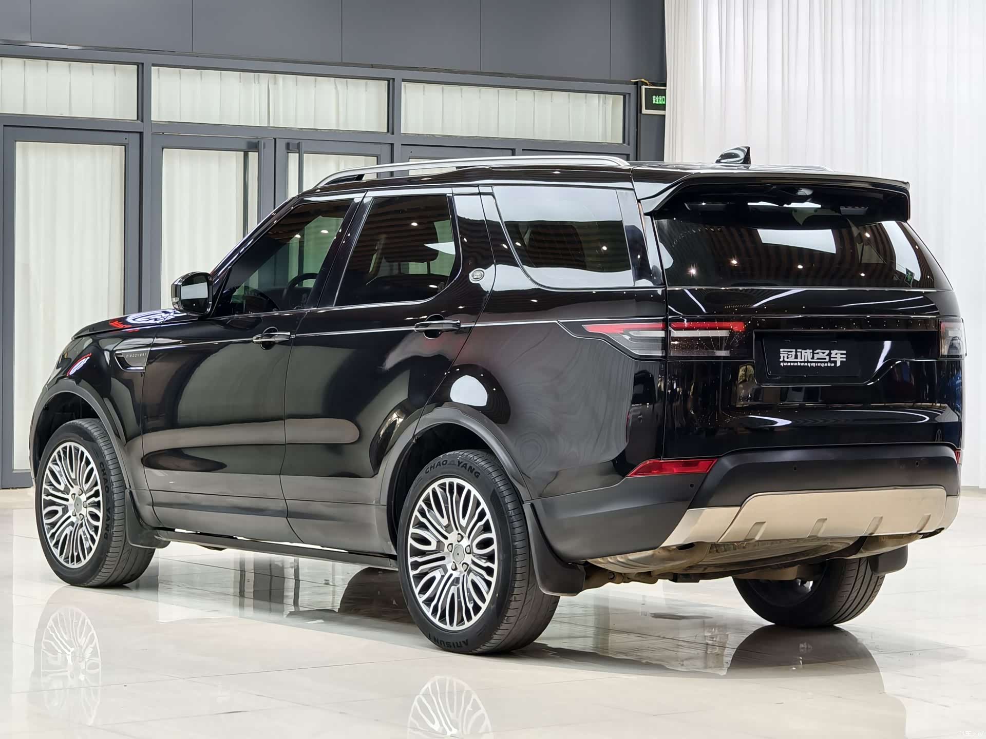 Land Rover Discovery, 2018 все фото