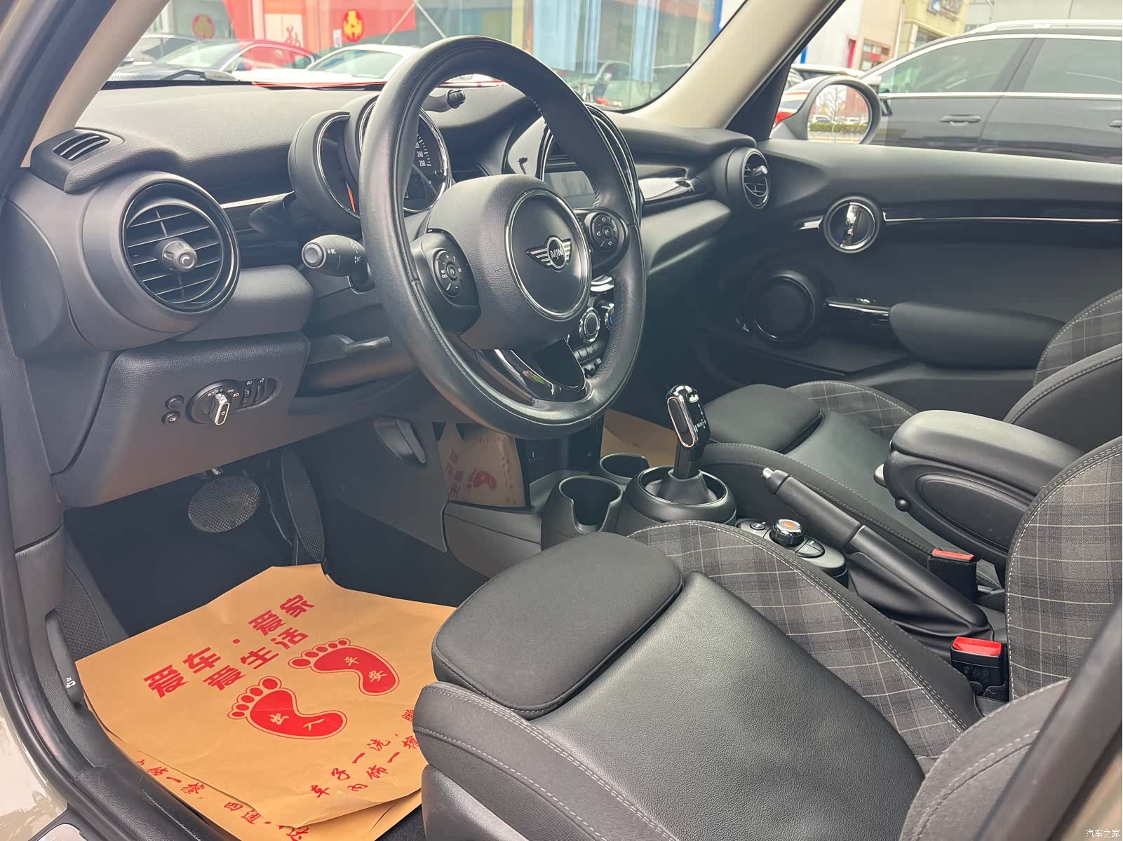 Mini Cooper, 2019 4