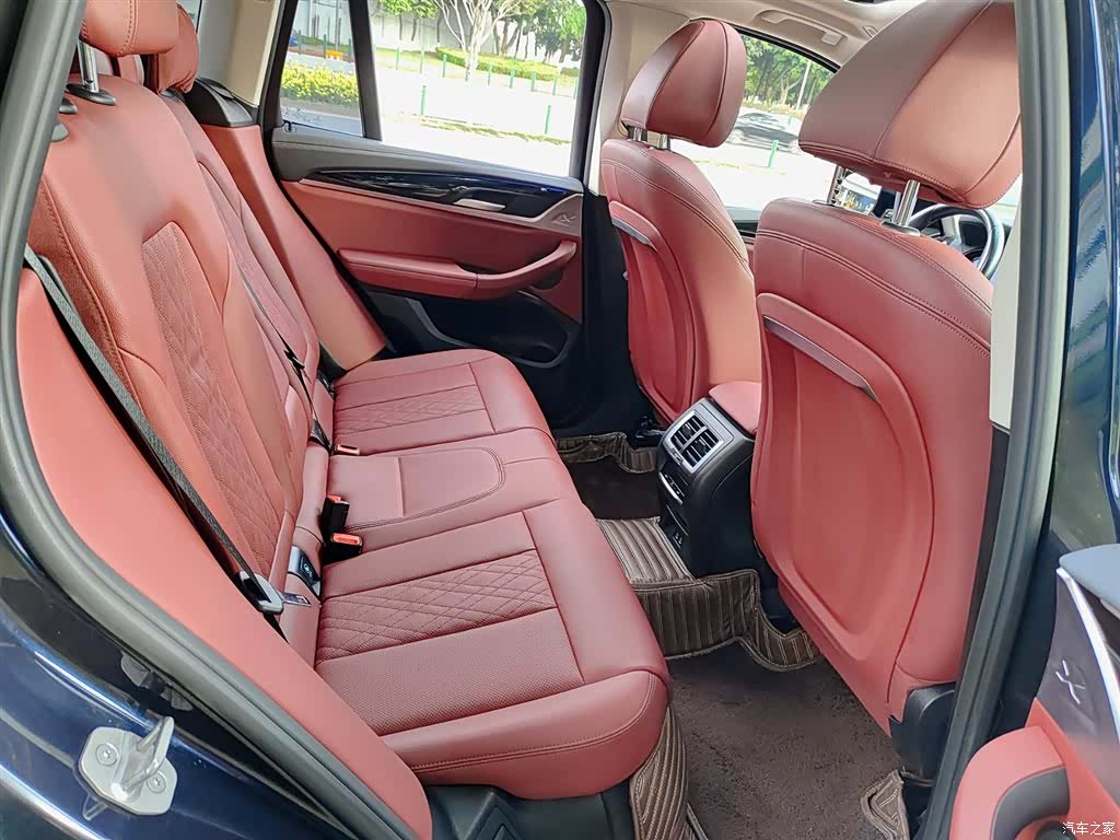 BMW X3, 2022 11
