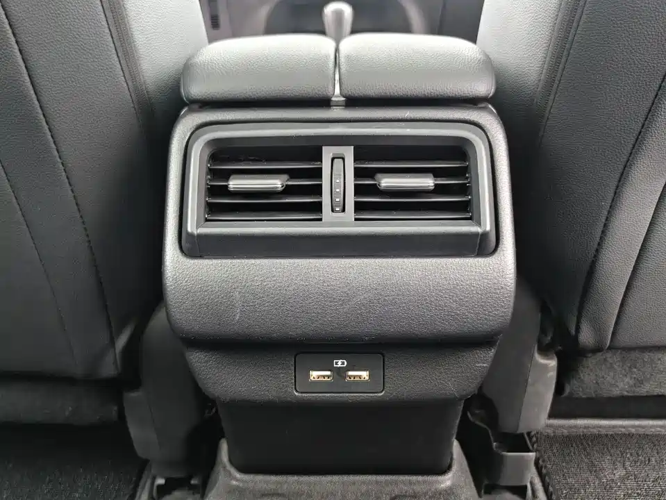 Mazda CX-50 line also