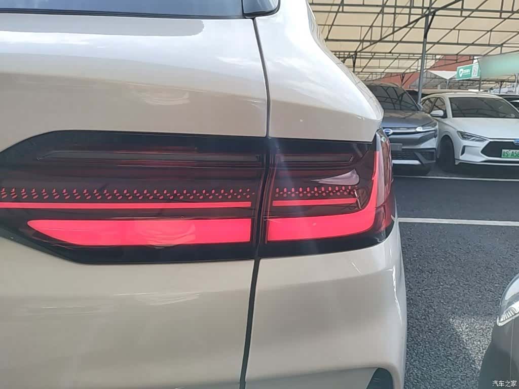 BYD Song, 2025 8