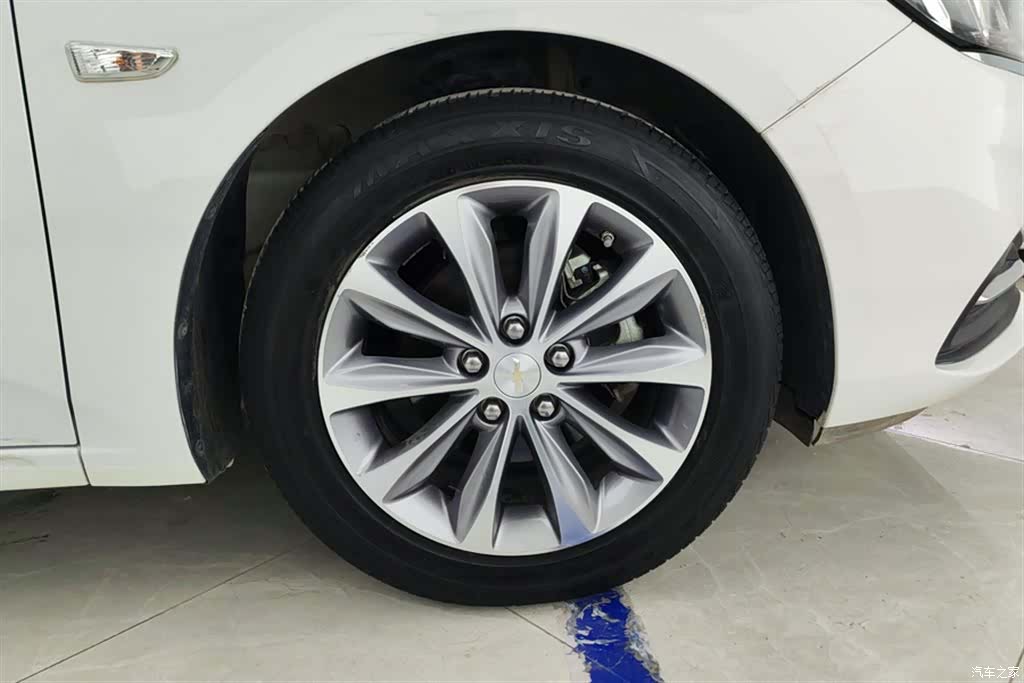Chevrolet 320, 2022 6