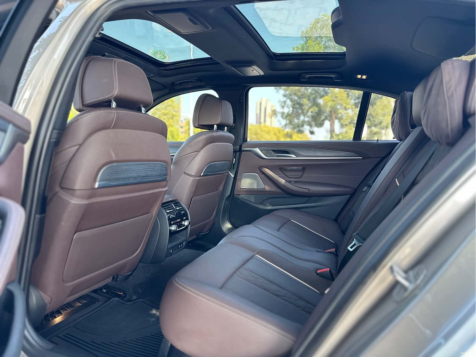 BMW 5 Series, 2021 8