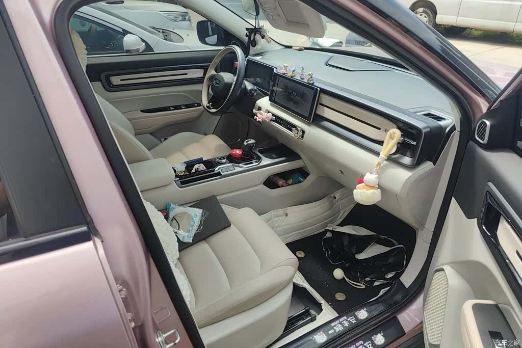 Geely Icon, 2022 8