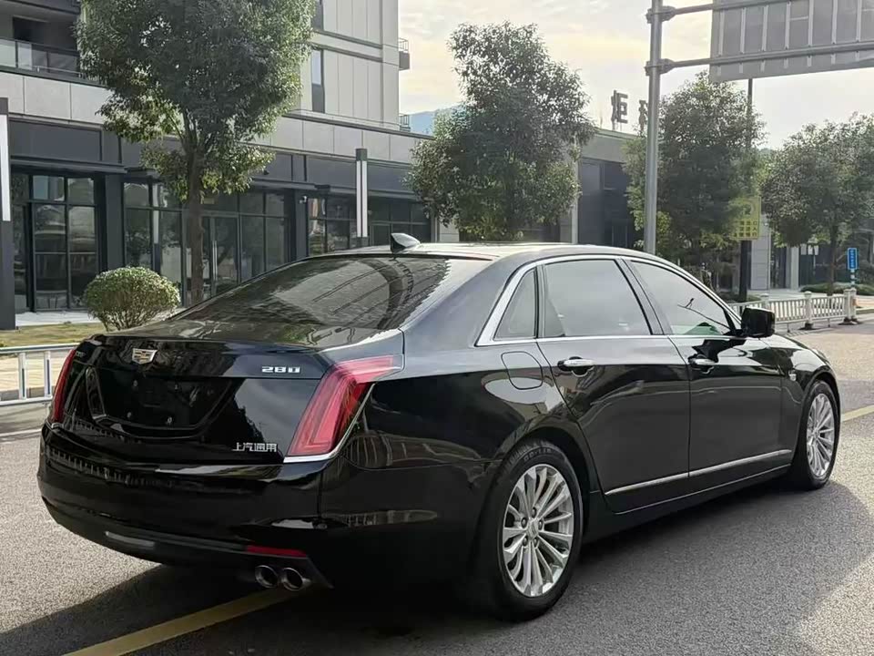 Cadillac CT6