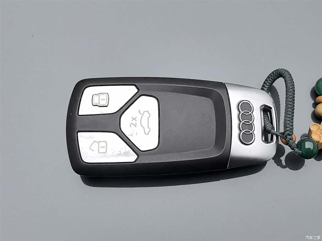 Audi A4, 2022 19