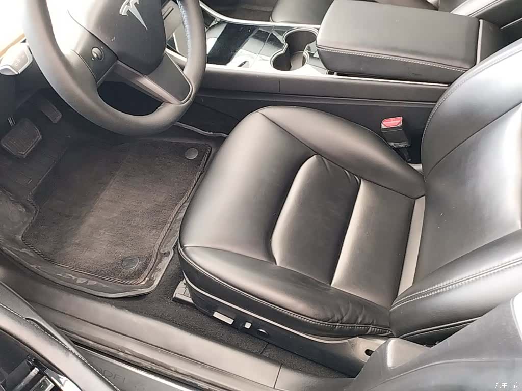 Tesla Model 3, 2020 15