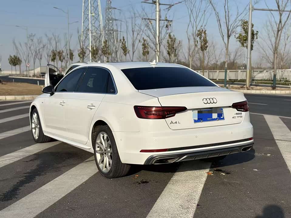 Audi A4L