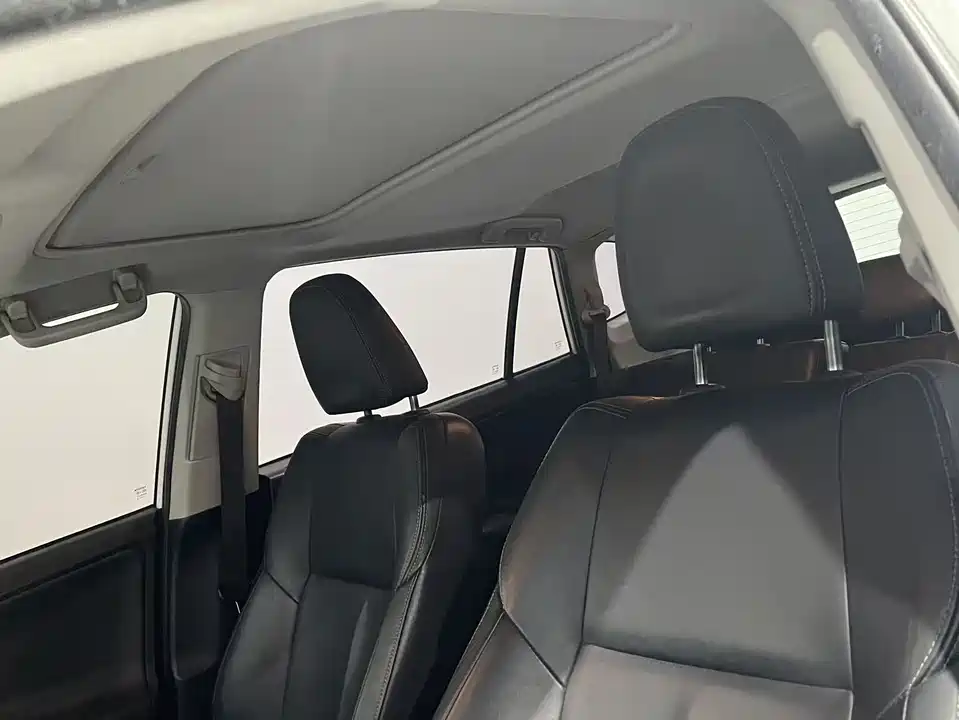 Toyota RAV4 Rongfang