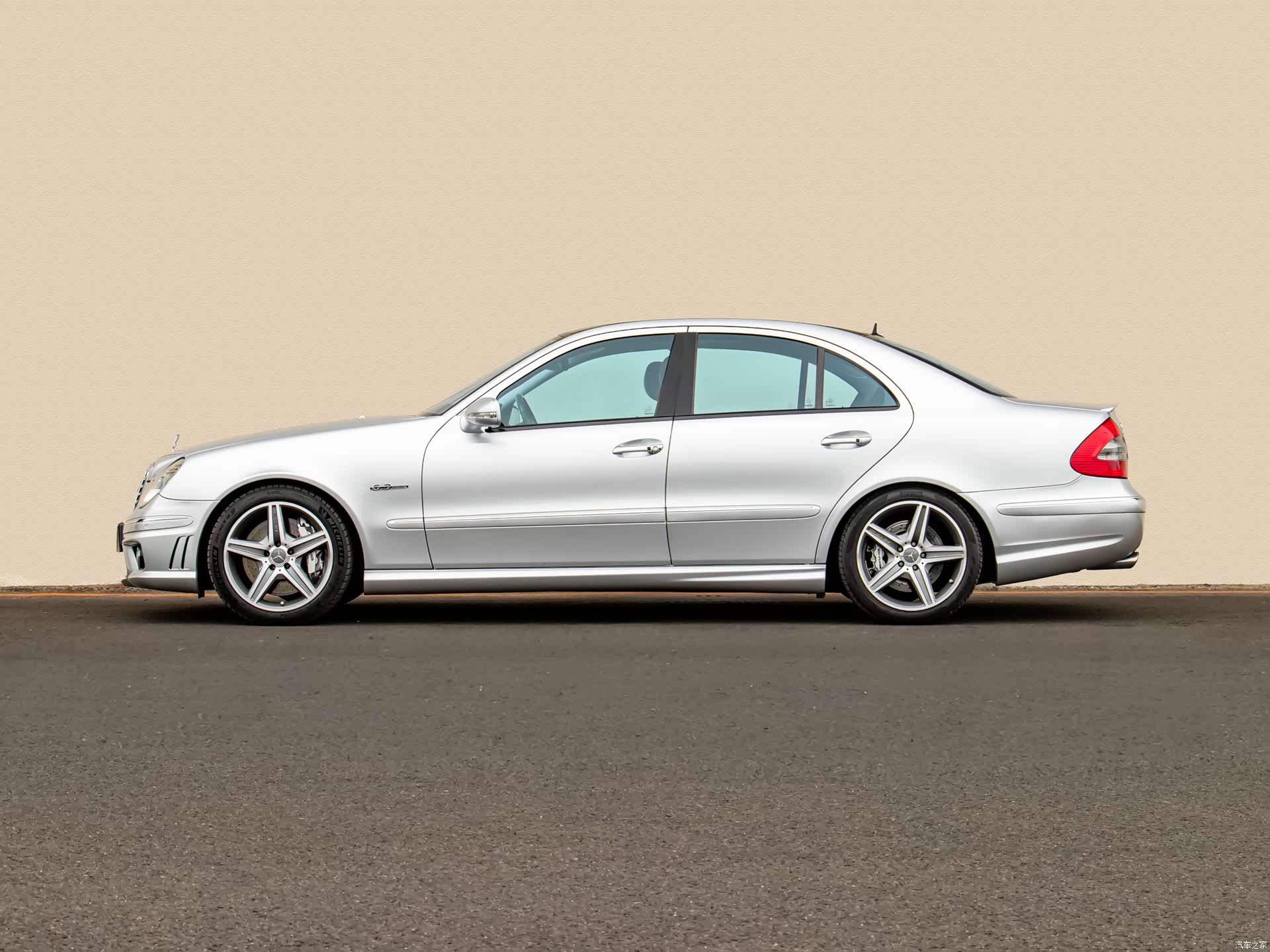 Mercedes-Benz E-Class, 2007 3