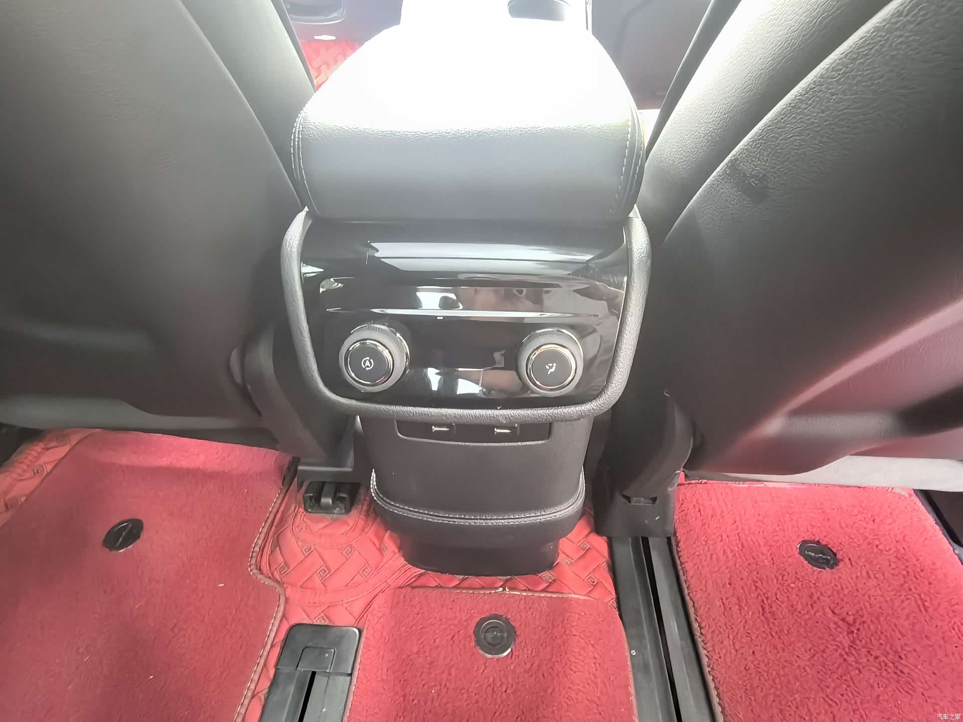 NIO ES8, 2020 19