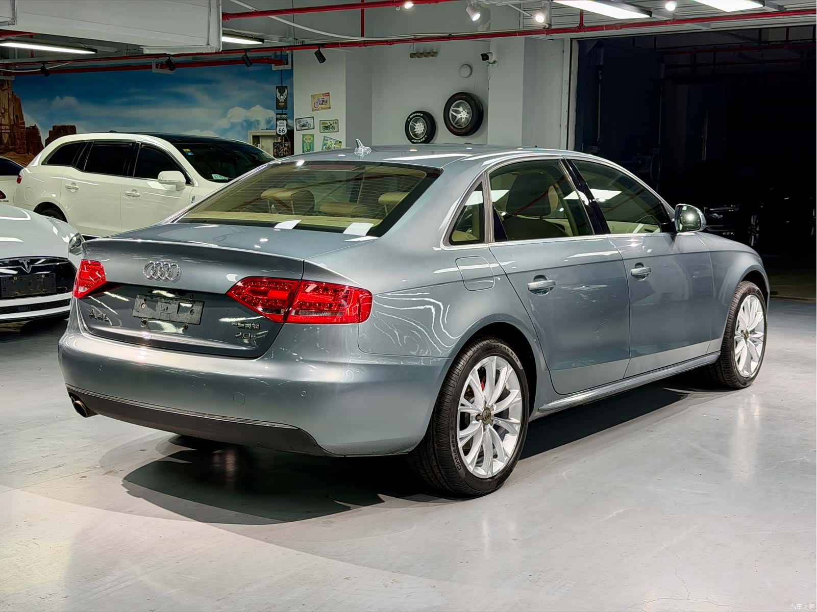 Audi A4L, 2010 7