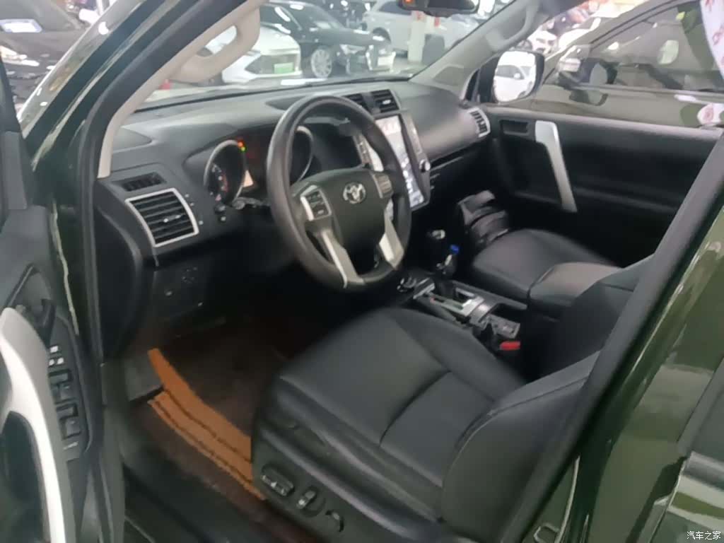 Toyota Prado, 2017 15