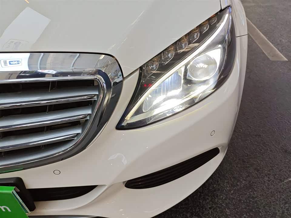 Mercedes-Benz Class C Mercedes-Benz Class C
