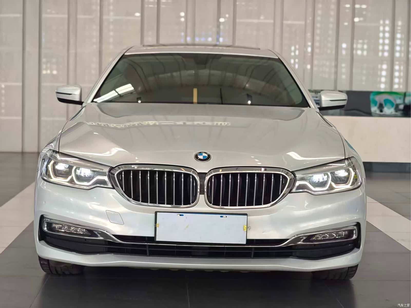 BMW 5 Series, 2018 2