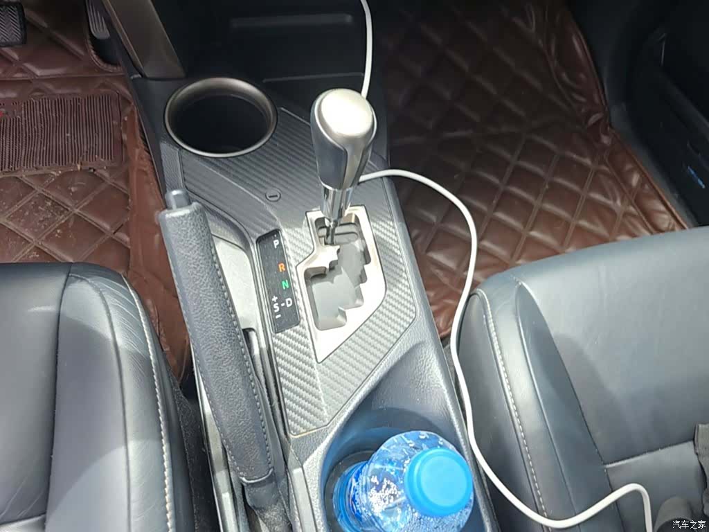 Toyota RAV4, 2014 14