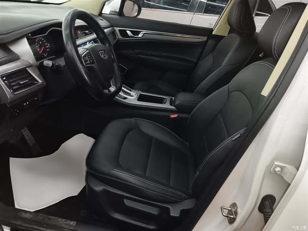 Geely Emgrand, 2019 11