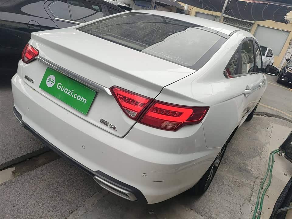 Geely Emgrand GL