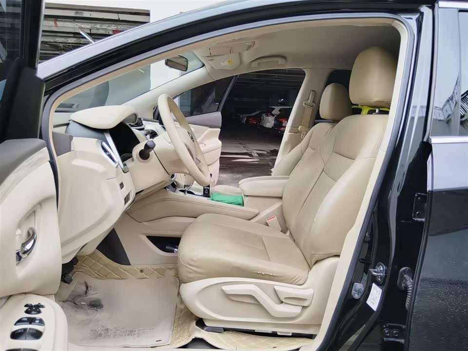 Nissan Loulan Nissan Loulan