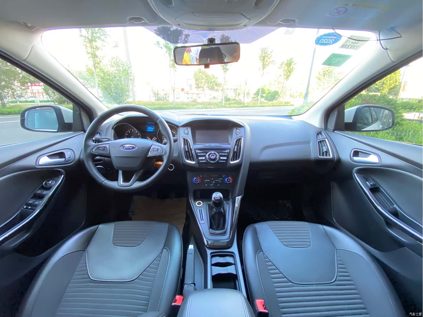 Ford Focus, 2016 все фото