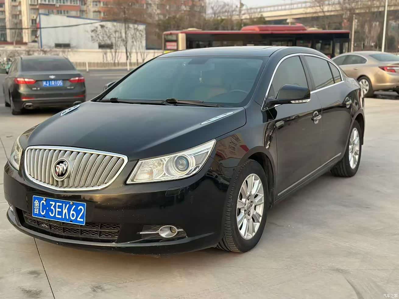 Buick LaCrosse, 2013 1