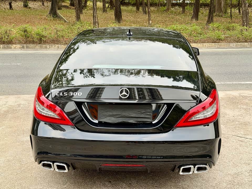 Mercedes-Benz CLS