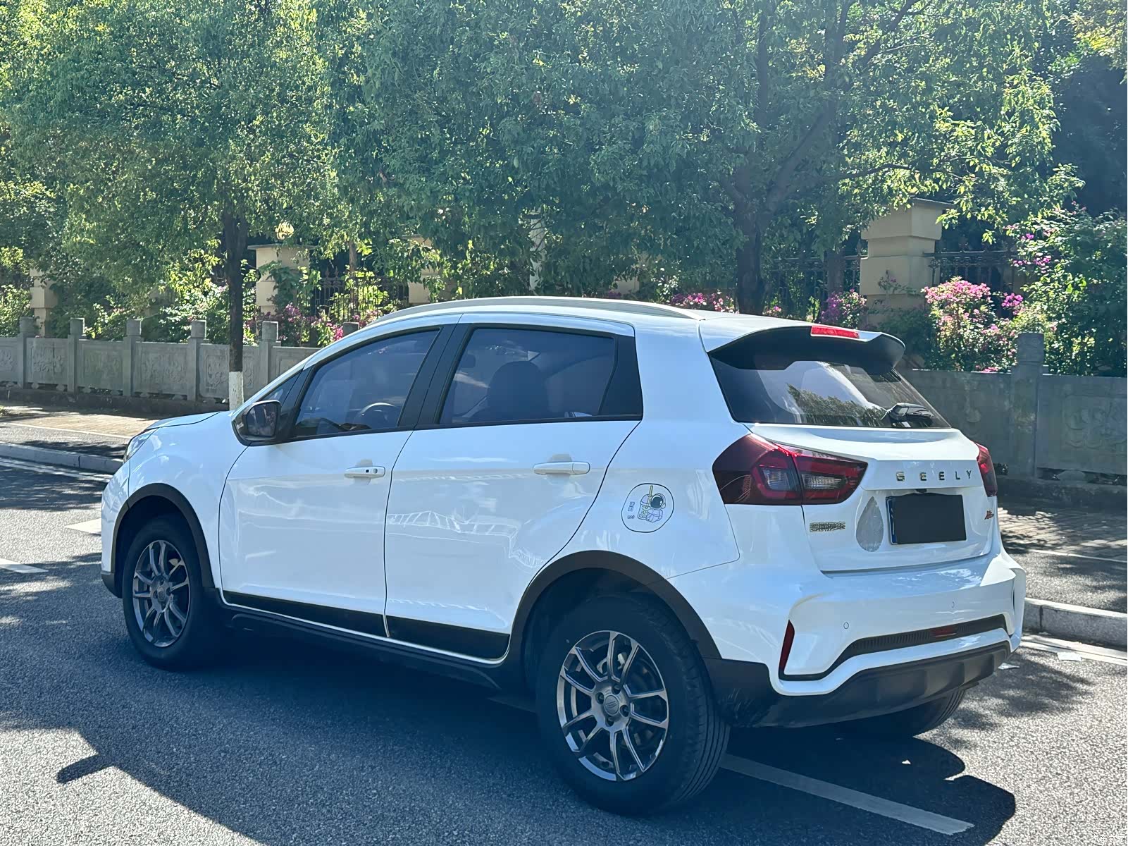 Geely X3, 2022 все фото
