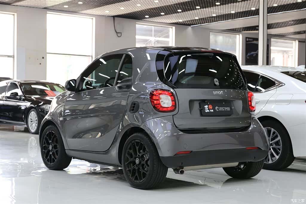 Smart Fortwo, 2018 18