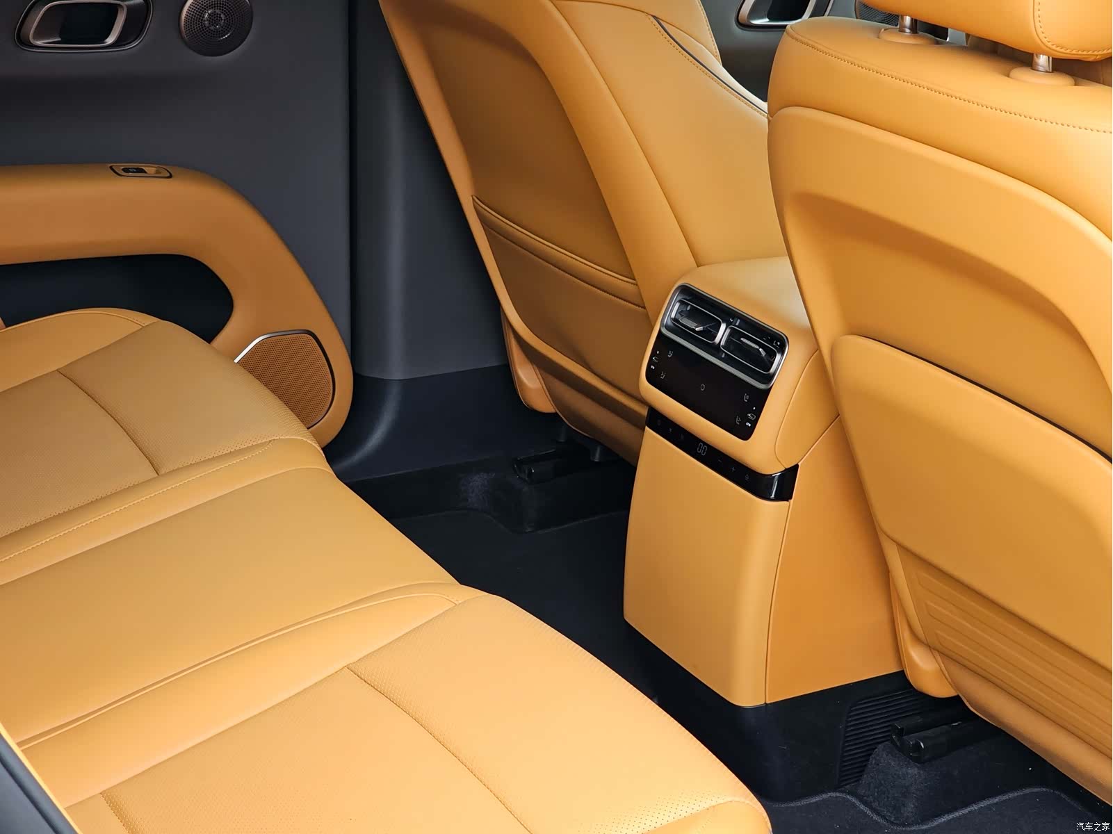 Li Auto i6, 2025 15