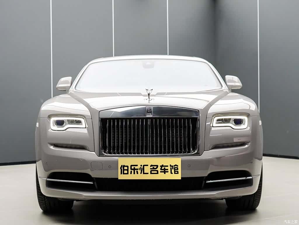 Rolls-Royce Wraith, 2021 4