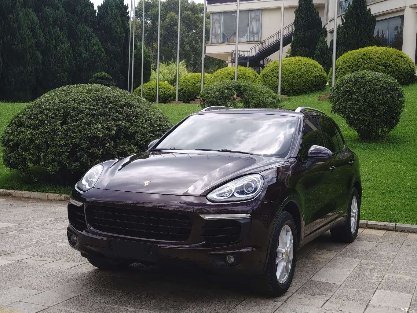 Porsche Cayenne, 2016 1