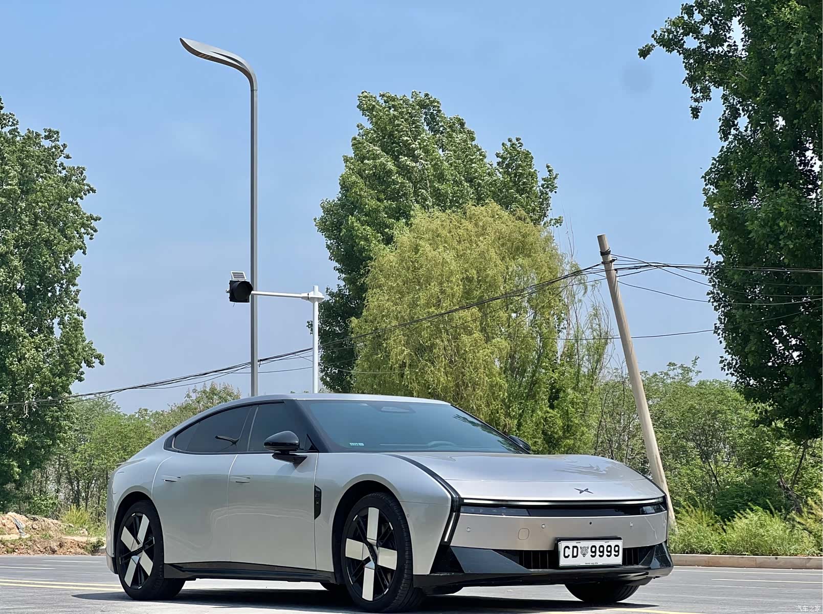 Xpeng P7, 2025 3
