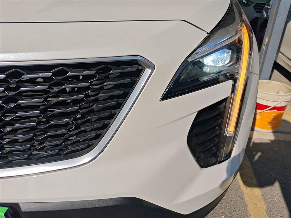 Cadillac XT4