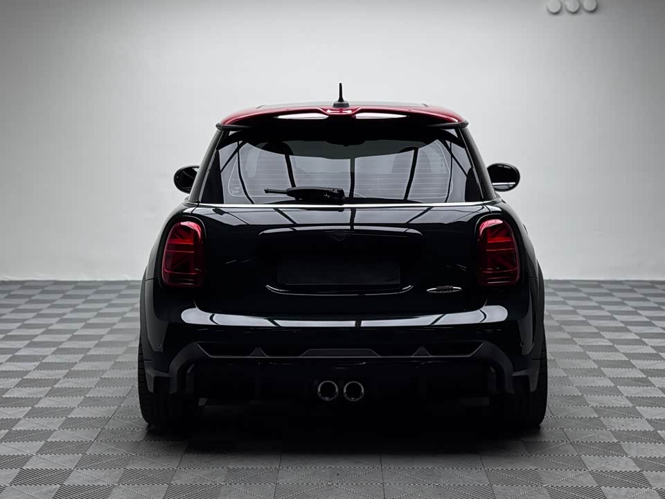MINI JCW