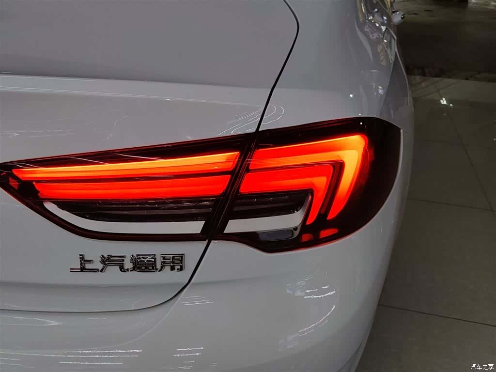 Buick Regal, 2021 8