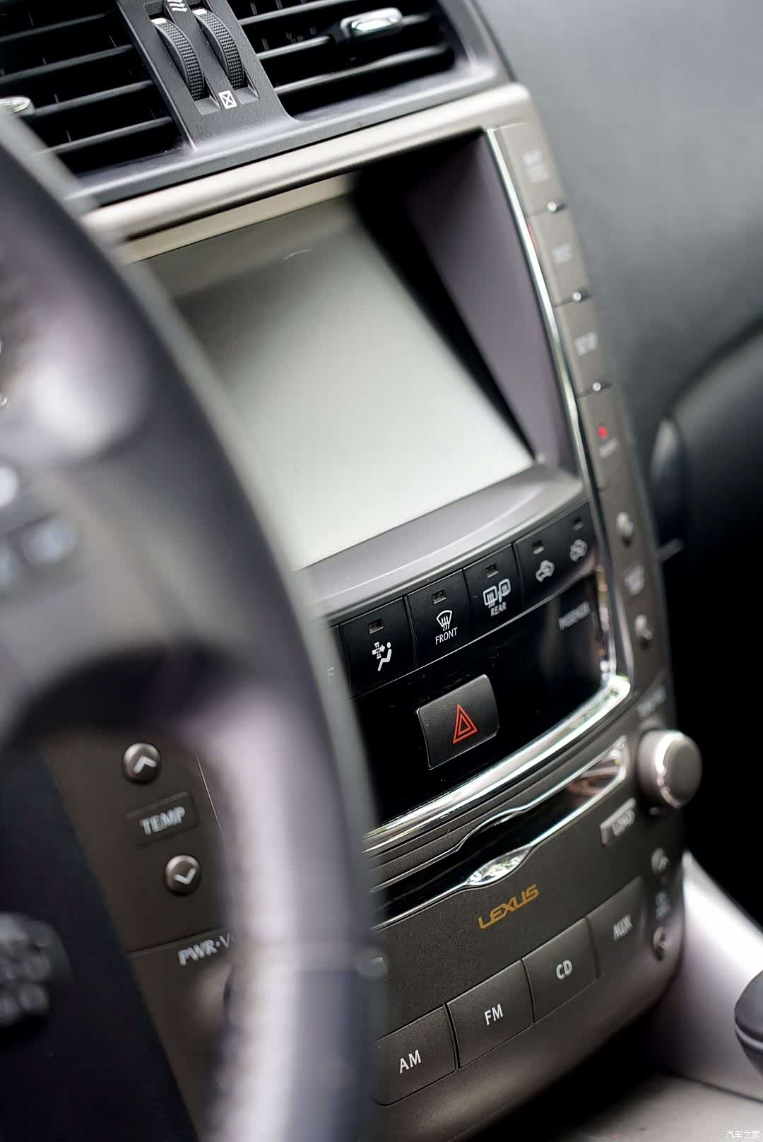 Lexus IS, 2010 12