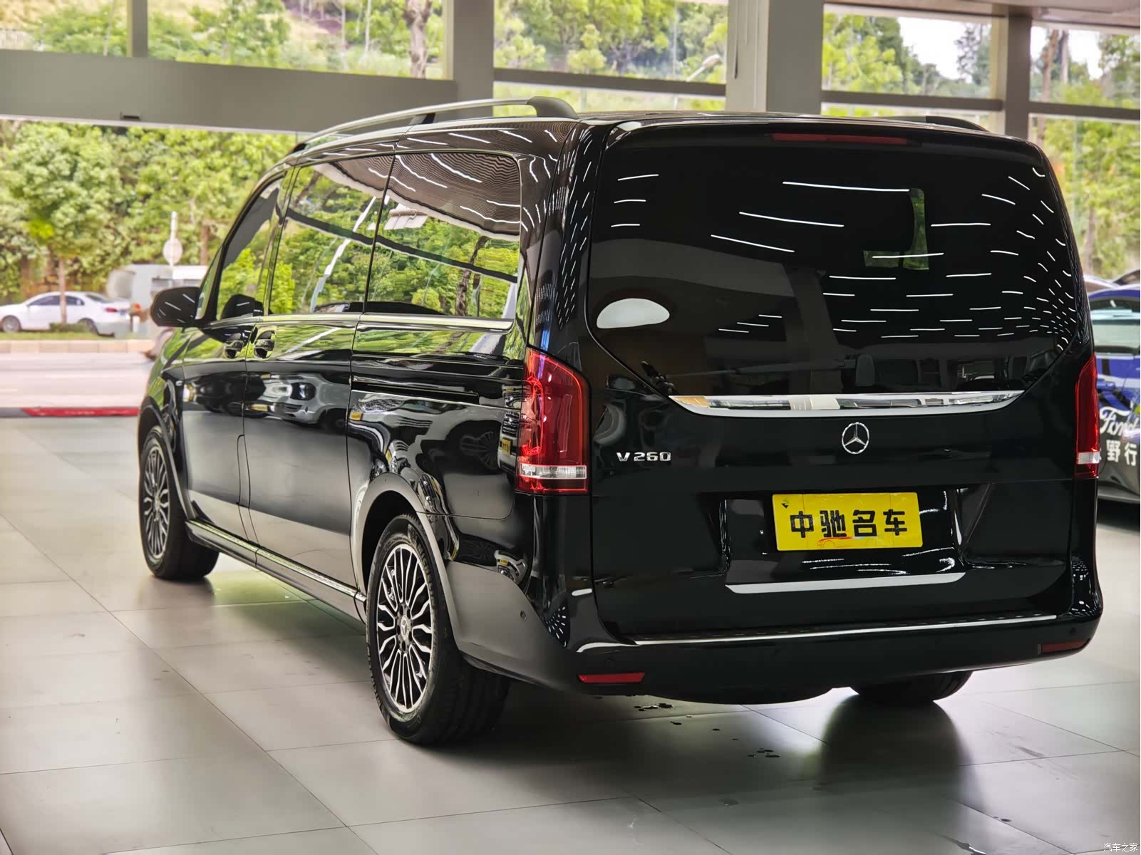Mercedes-Benz V-Class, 2020 все фото