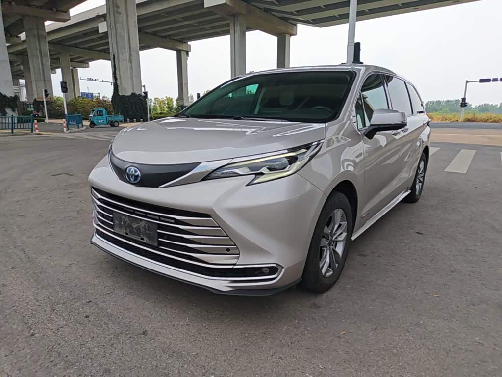 Toyota Sienna 2023 2.5L Comfort